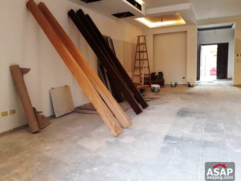 Twin House for Rent in Les Rois