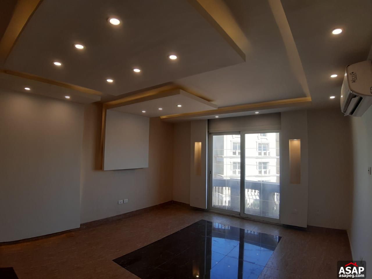 Villa for Rent in Hyde Park Villa for Rent in Hyde Park