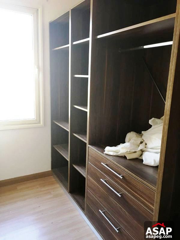 Ultra Modern Villa with Swimming Pool in New Cairo Ultra Modern Villa with Swimming Pool in New Cairo