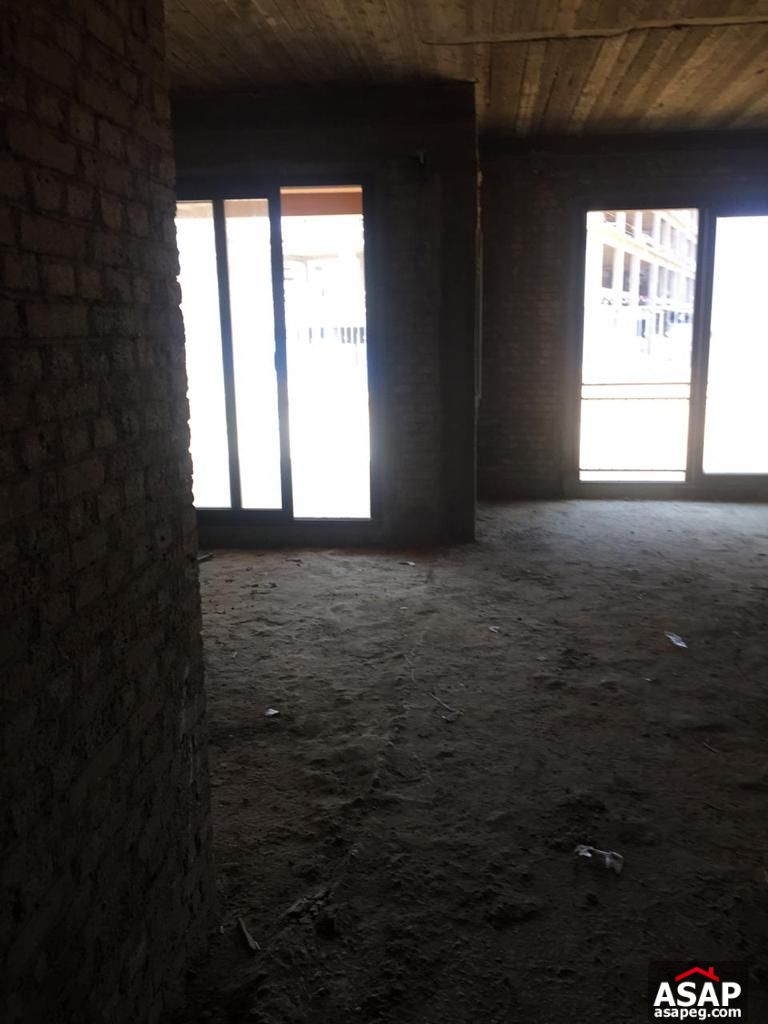 Town House for Sale in Mivida Compound Town House for Sale in Mivida Compound