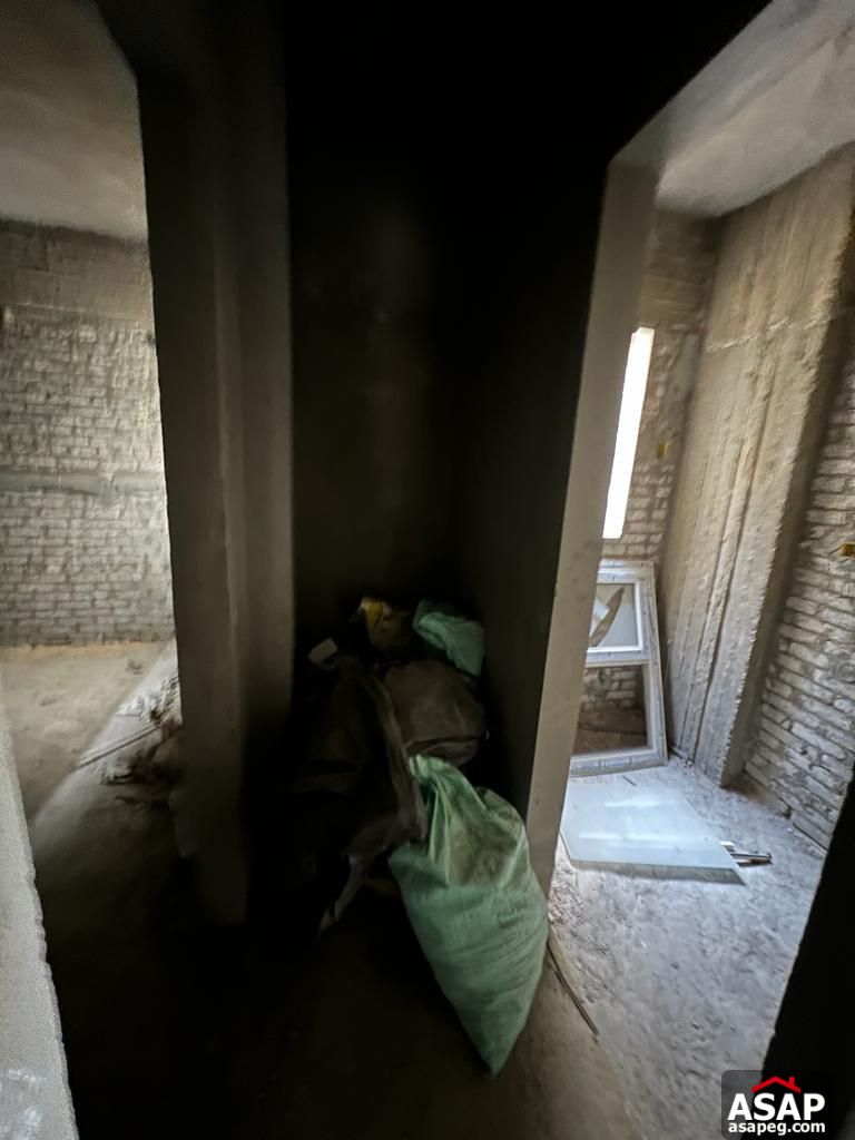 Penthouse for Sale in Stone Residence Penthouse for Sale in Stone Residence