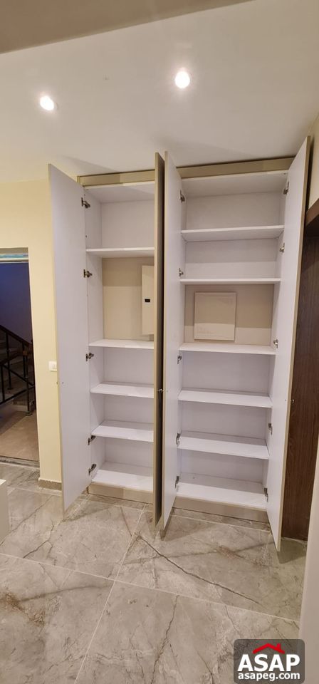 Apartment for Rent in Mountain View Hyde Park Apartment for Rent in Mountain View Hyde Park