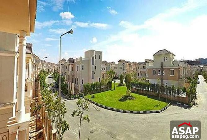 Villa for Sale in Maxim Country Club