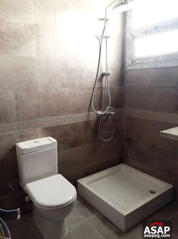 Twin House for Rent in Les Rois