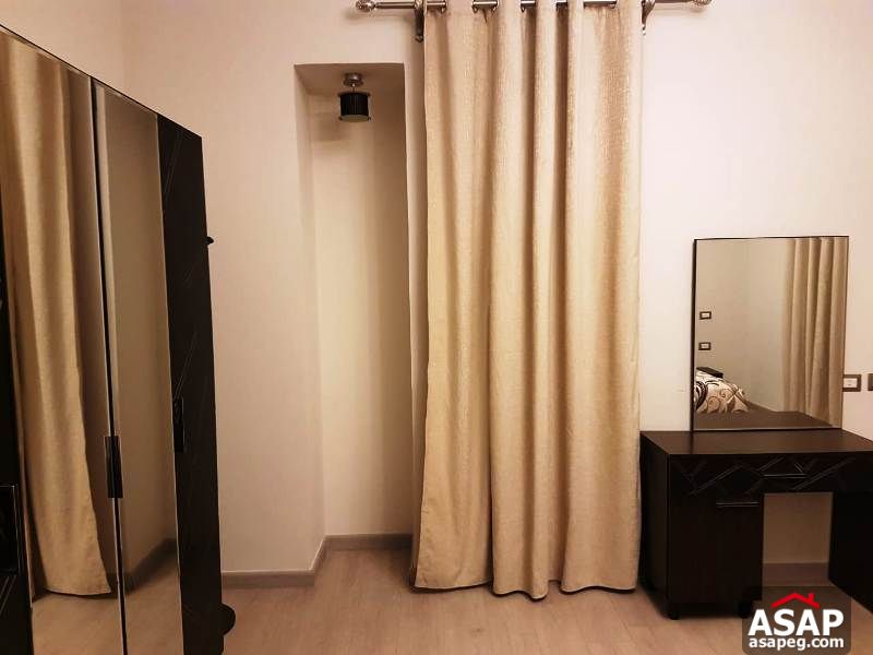 Studio with Garden in Village Gate Studio with Garden in Village Gate