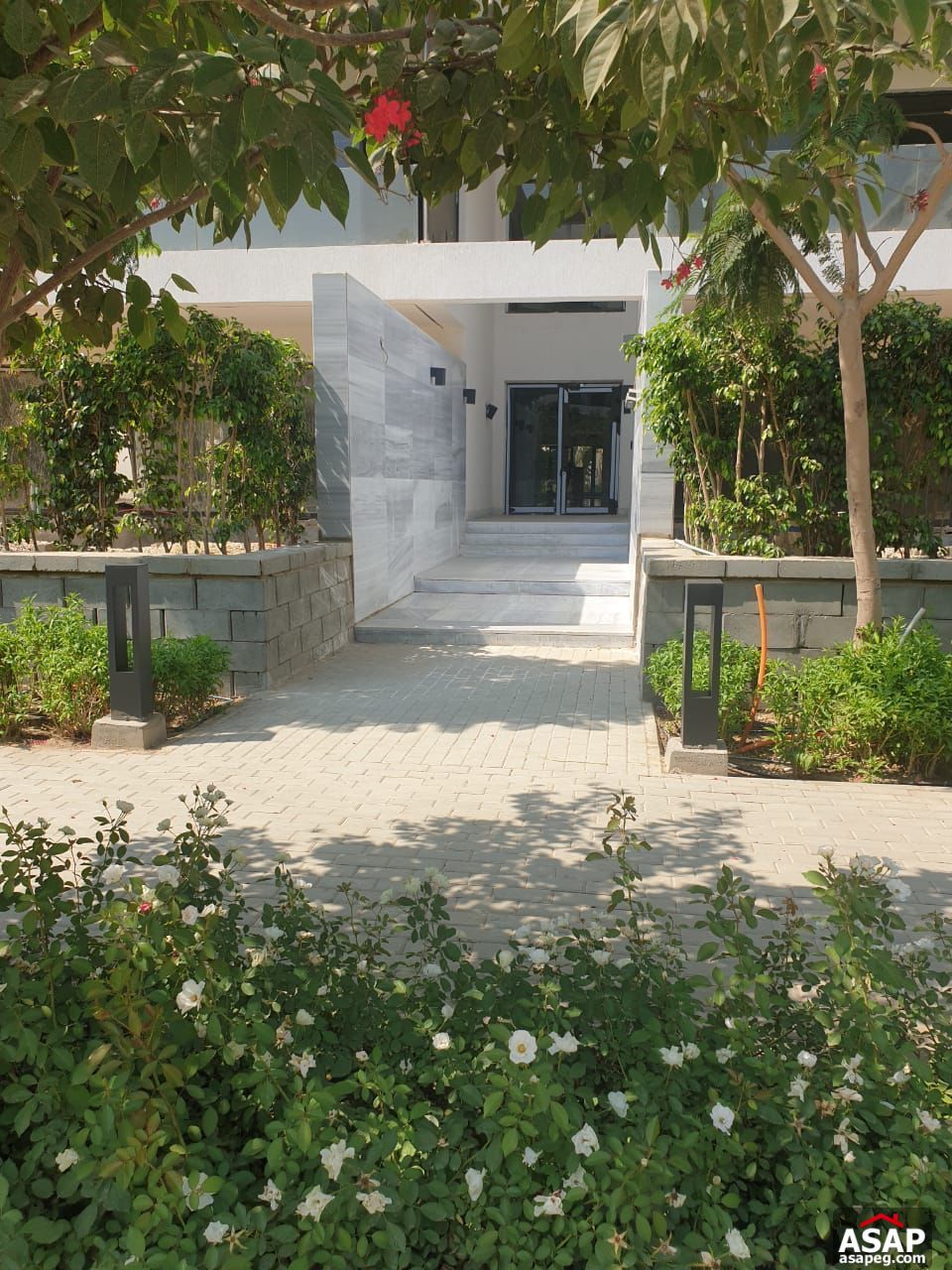 Semi Furnished Apartment in Lake View Residence