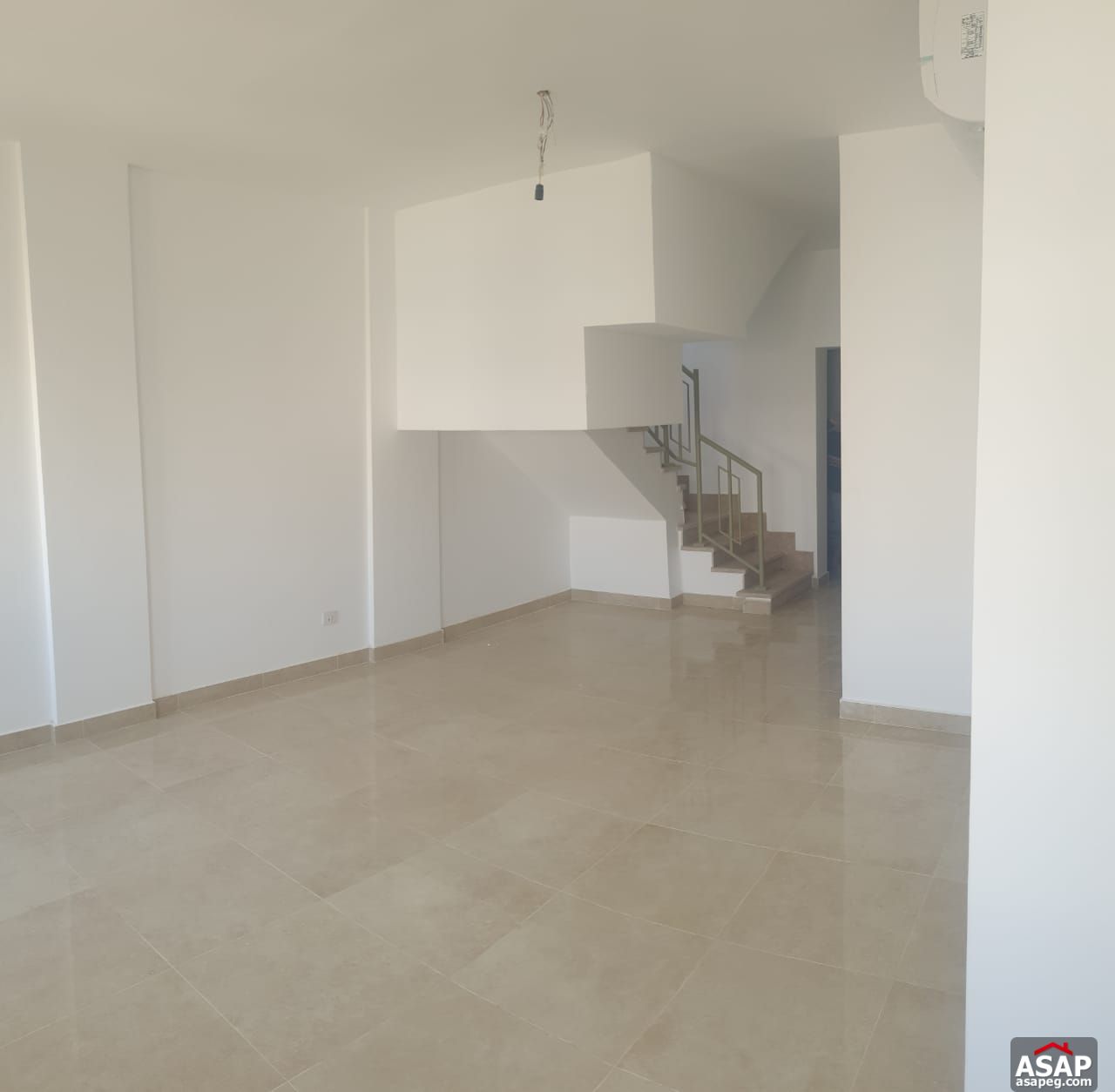 Penthouse for Rent in Fifth Square