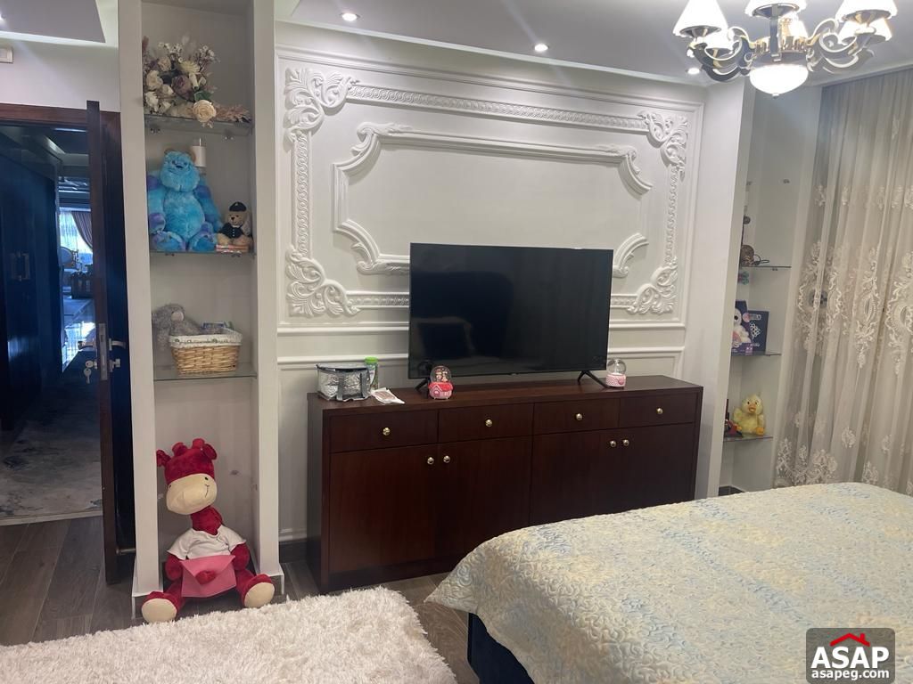 Apartment for Sale in Taj City Compound Apartment for Sale in Taj City Compound