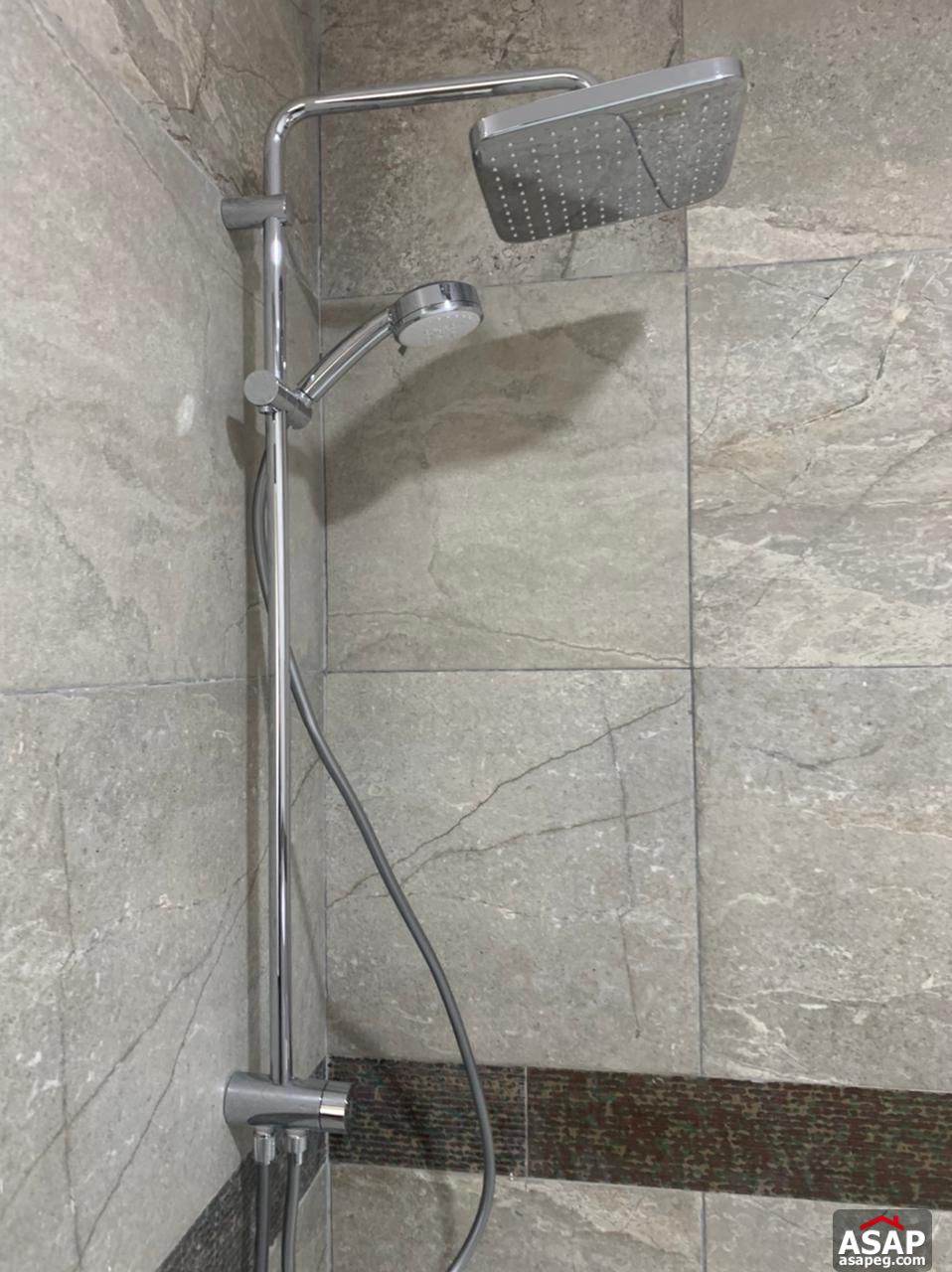 I Villa for Sale in Mountain View Hyde Park