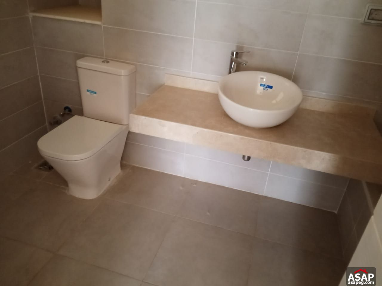 Ground Floor for Rent in Village Gate Ground Floor for Rent in Village Gate