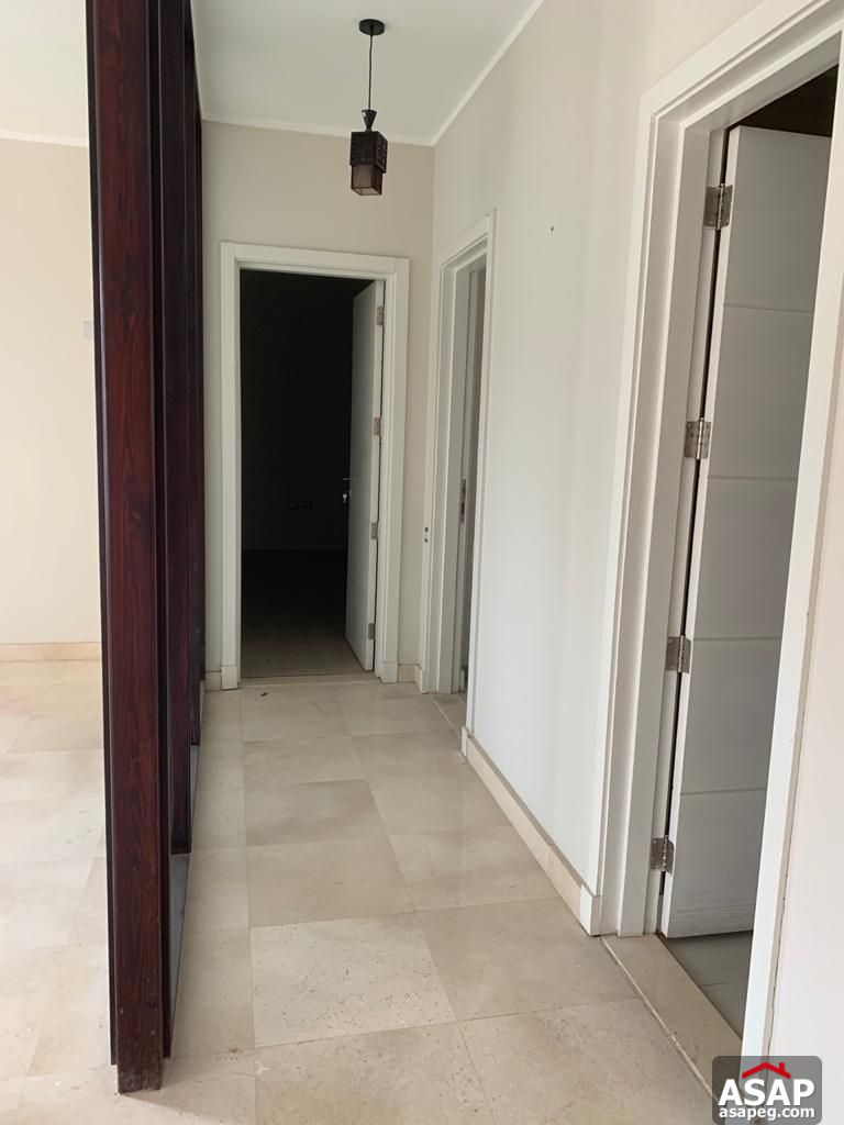 Apartment for Sale in Village Gate Compound Apartment for Sale in Village Gate Compound