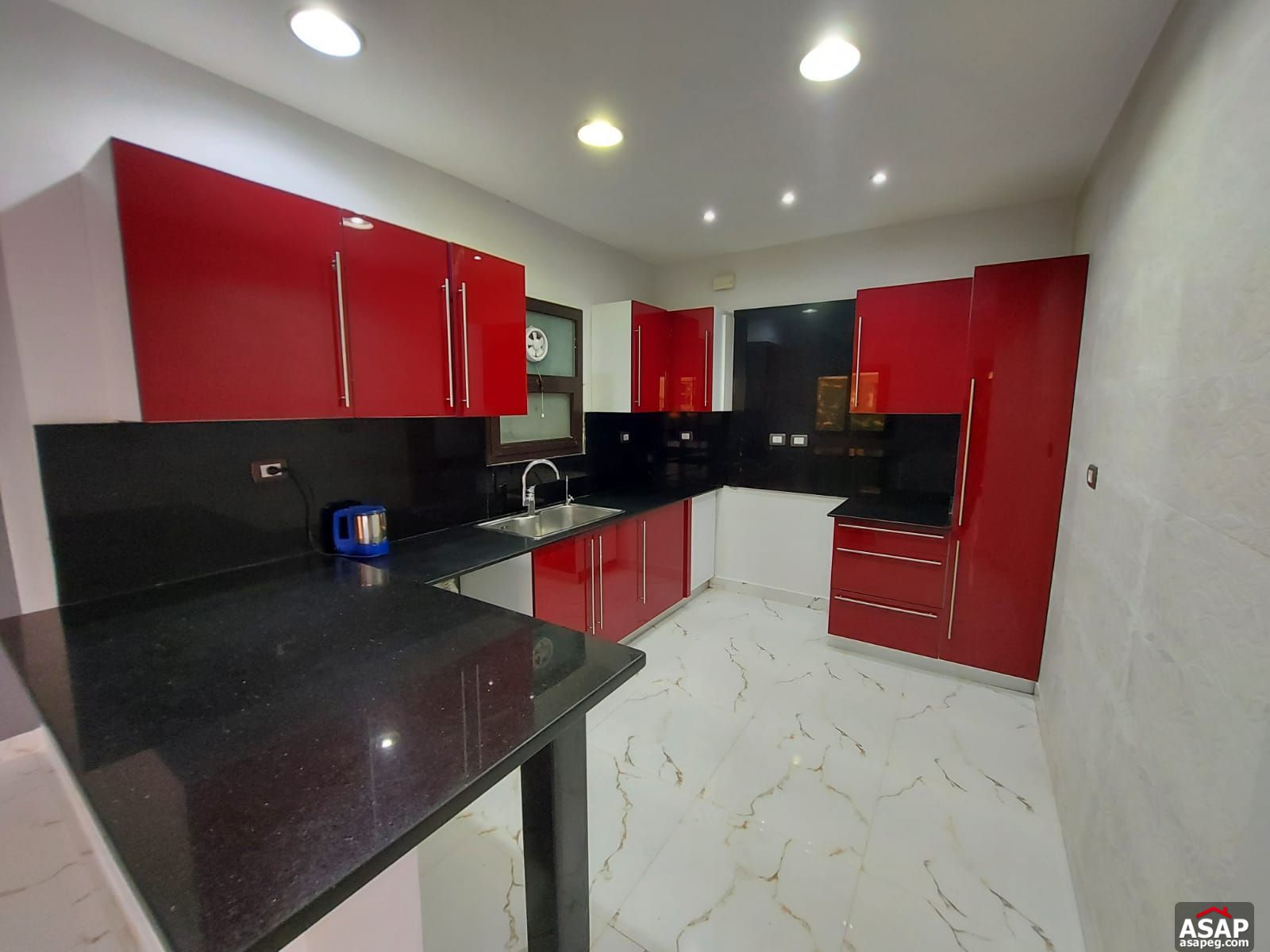 Semi Furnished Apartment for Rent in Eastown Semi Furnished Apartment for Rent in Eastown