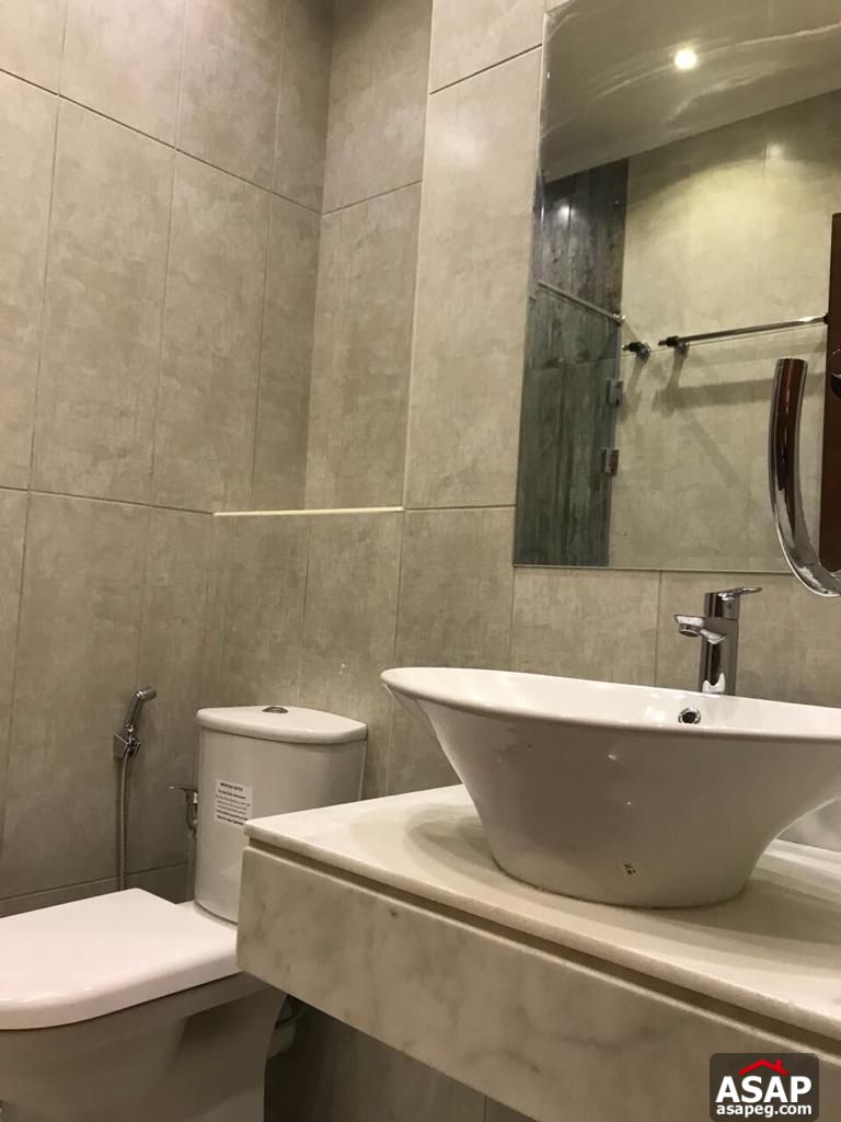 Apartment in Eastown Sodic