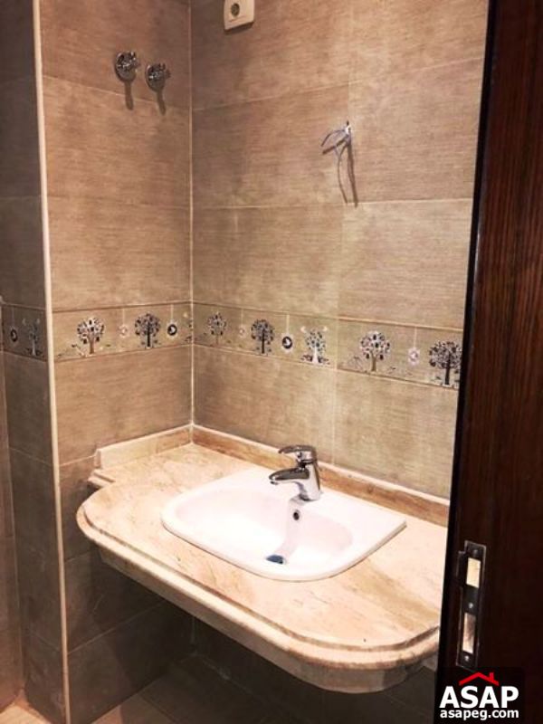 Semi Furnished Apartment with Balcony in Katameya Plaza