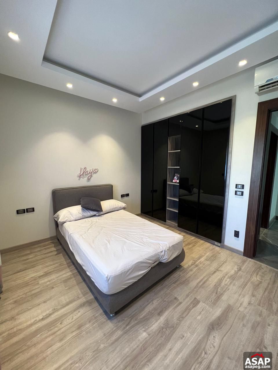 Stand Alone with Swimming Pool for Rent in Mivida Stand Alone with Swimming Pool for Rent in Mivida