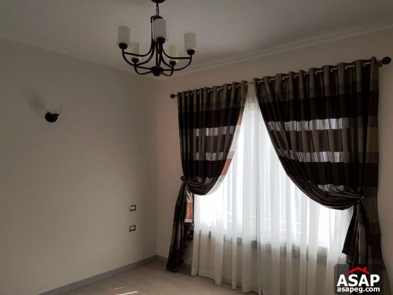 Apartment for Rent in Village Gate Apartment for Rent in Village Gate