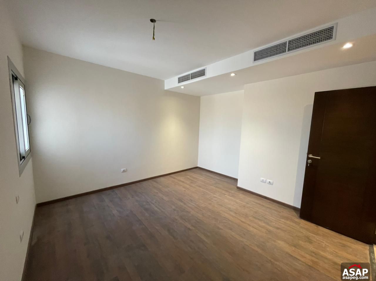 Apartment for Rent in CFC
