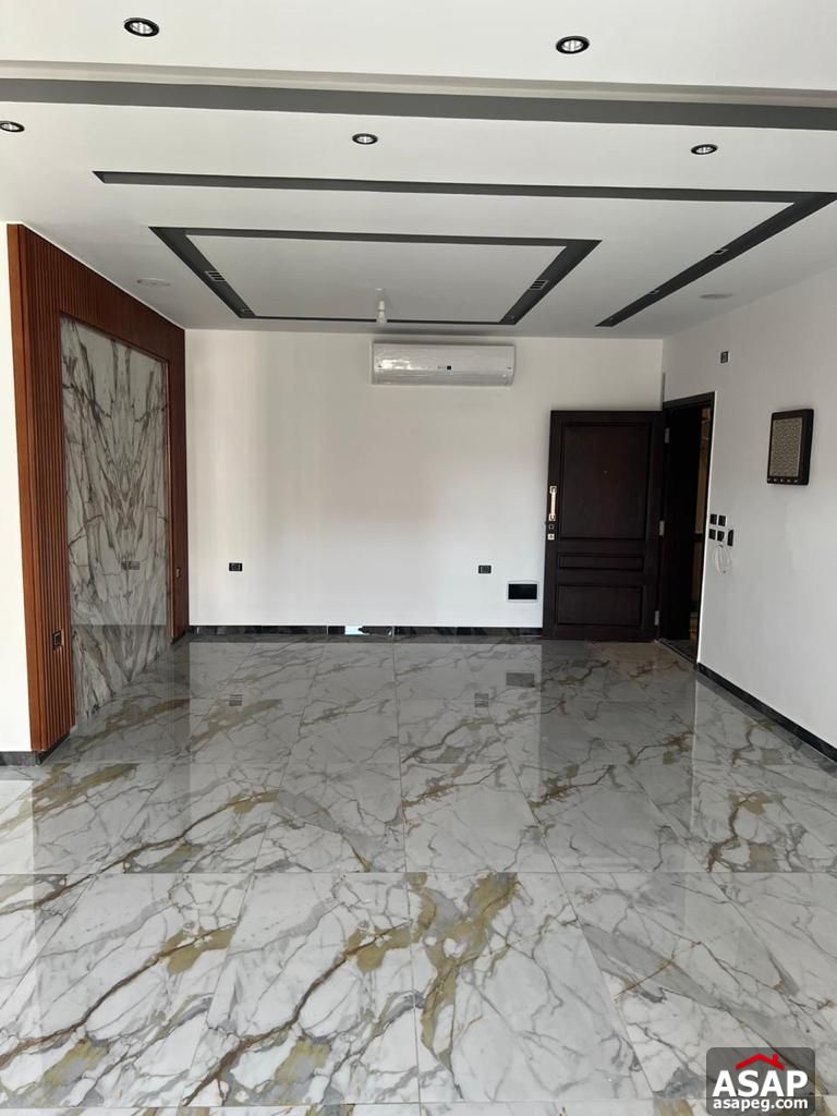 Apartment for Rent in Hyde Park Compound