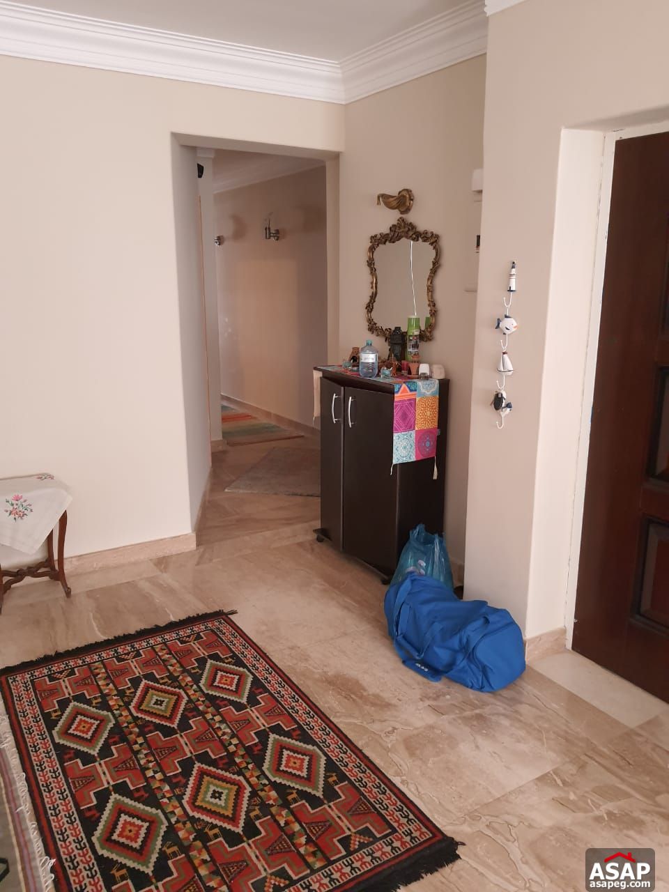 Furnished Apartment for Rent in Mountain View Hyde Park