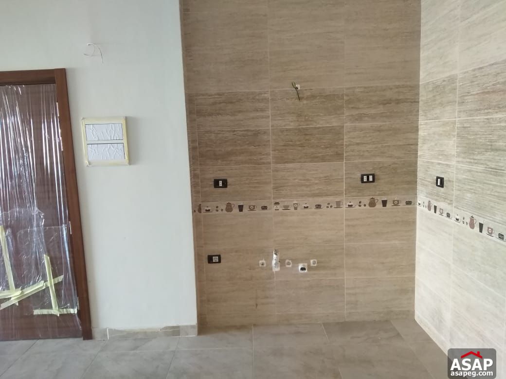 Twin House for Sale in La Vista Bay Twin House for Sale in La Vista Bay