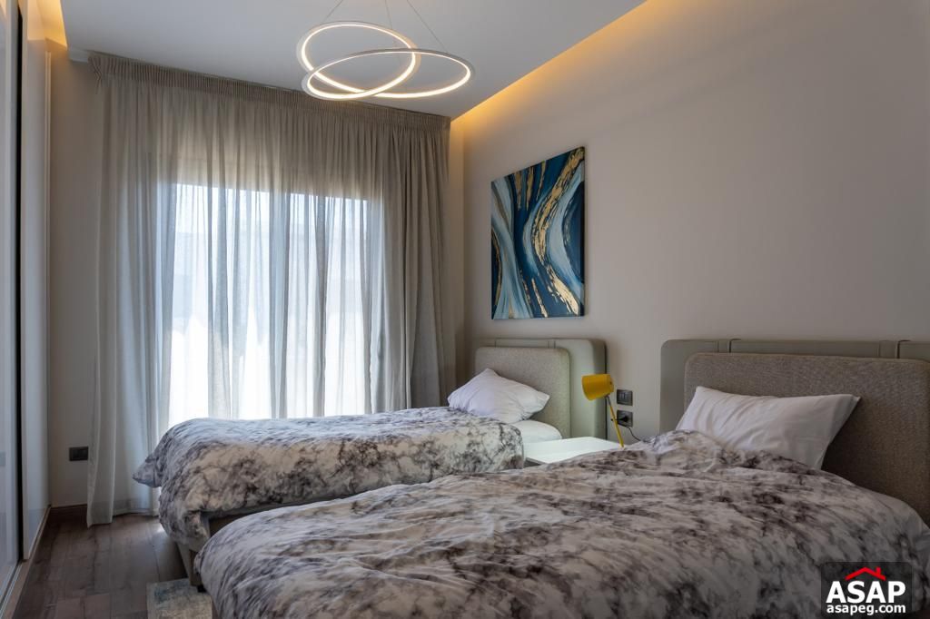 Furnished Apartment for Rent in Eastown Furnished Apartment for Rent in Eastown