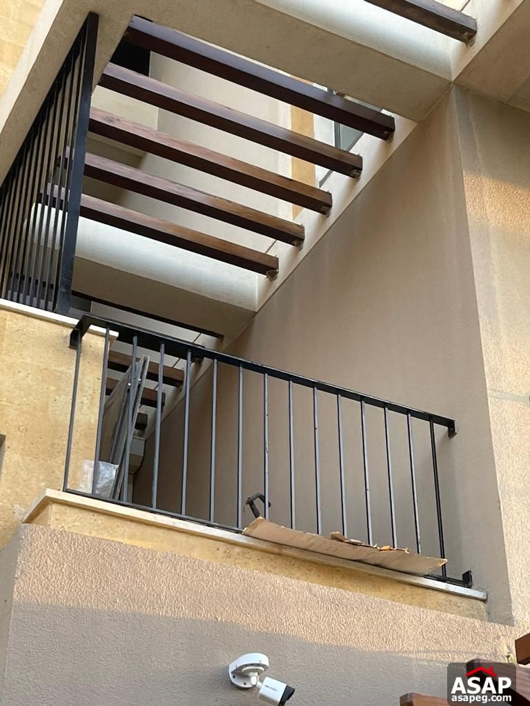 Duplex with Garden for Rent in Eastown