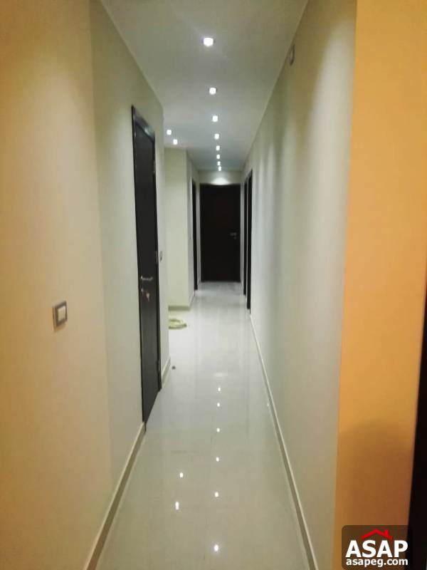 Apartment for Rent in West Golf Apartment for Rent in West Golf