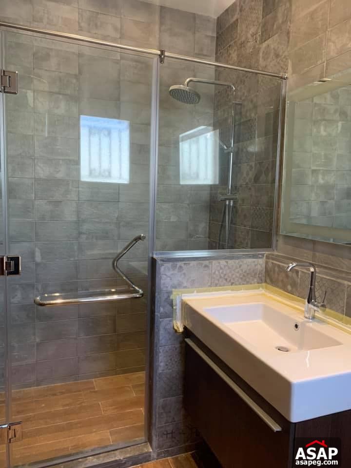 Twin House for Rent in Greens Compound