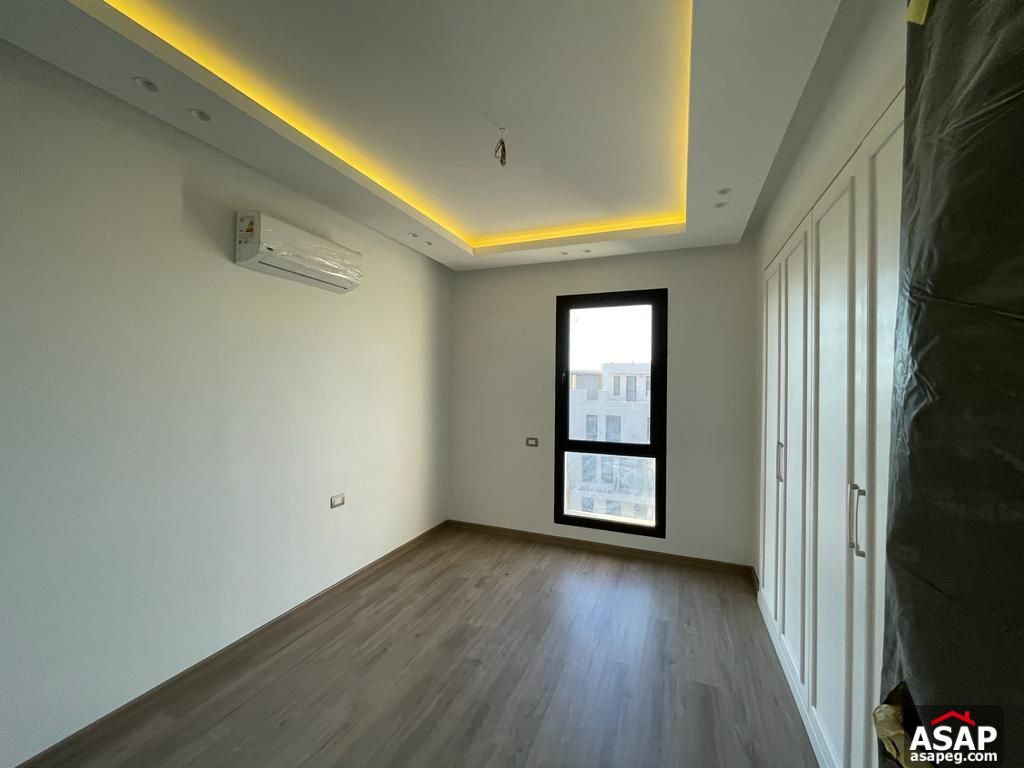 Triplex for Rent in Eastown Compound