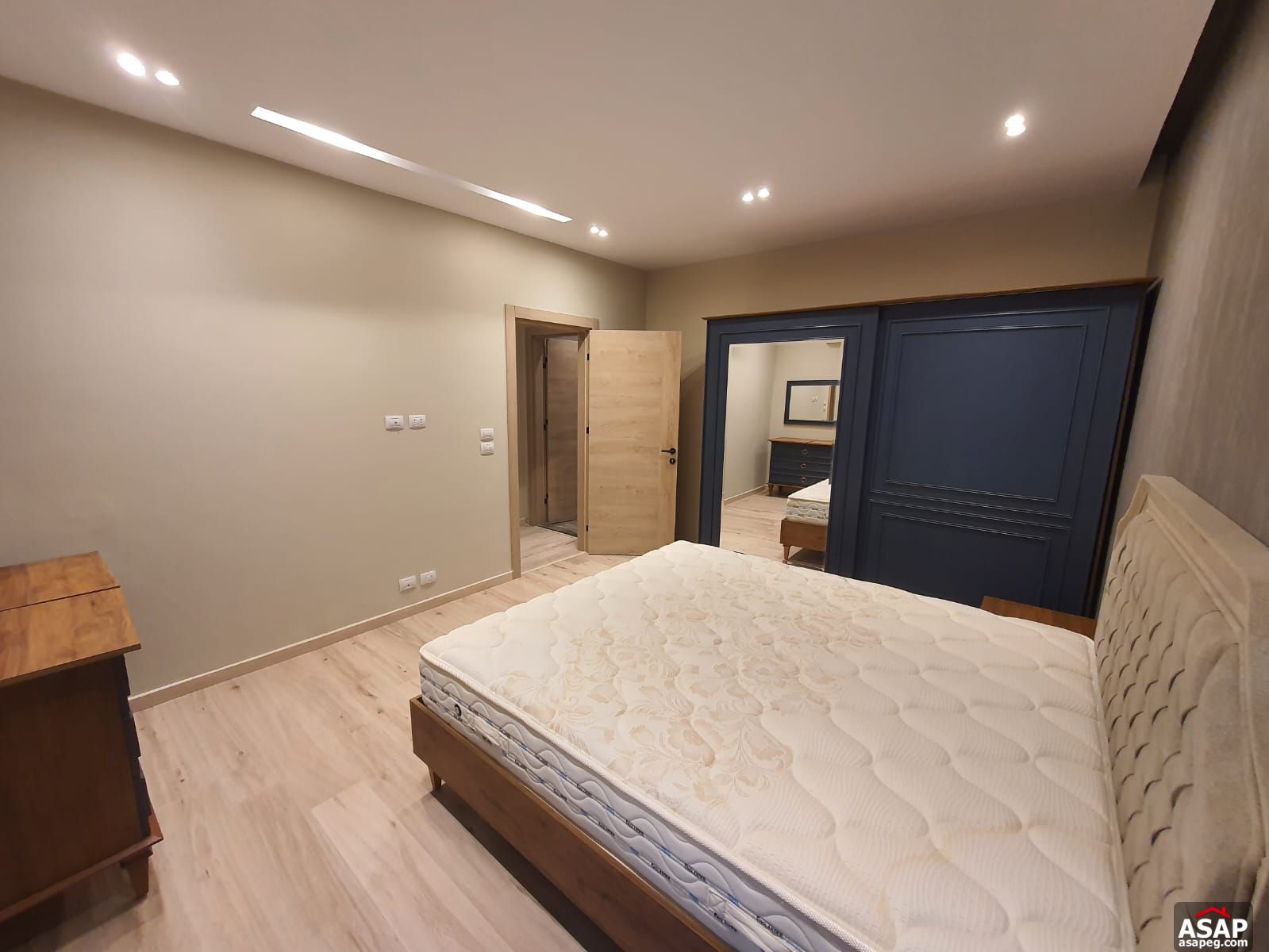 Studio for Rent in Regents Park Studio for Rent in Regents Park