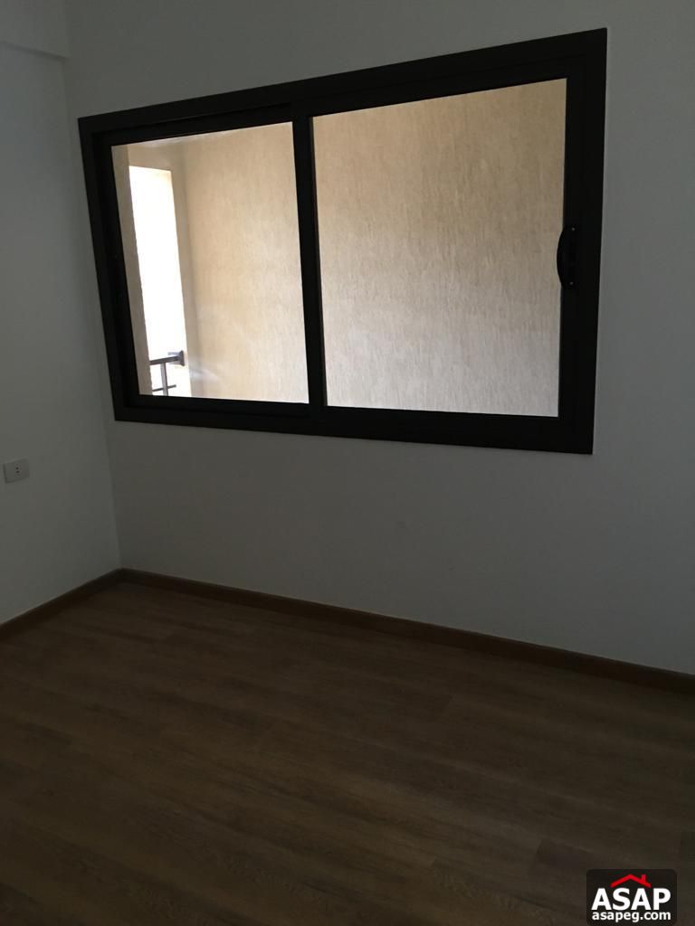 Semi Furnished Apartment for Rent in Fifth Square