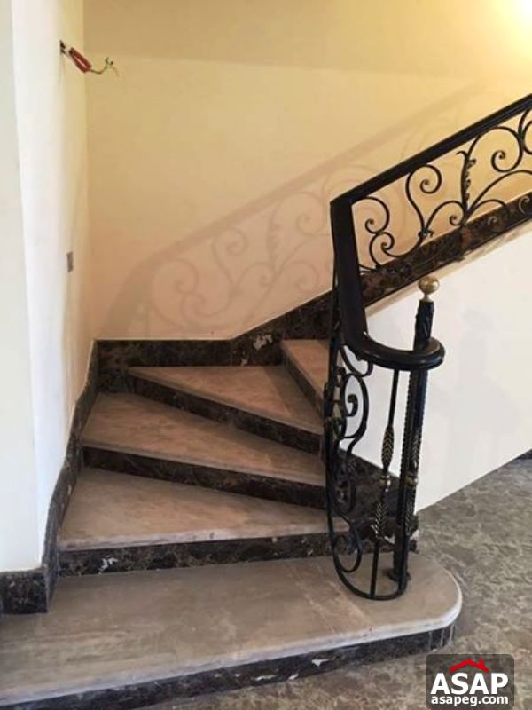 I Villa for Rent in Mountain View