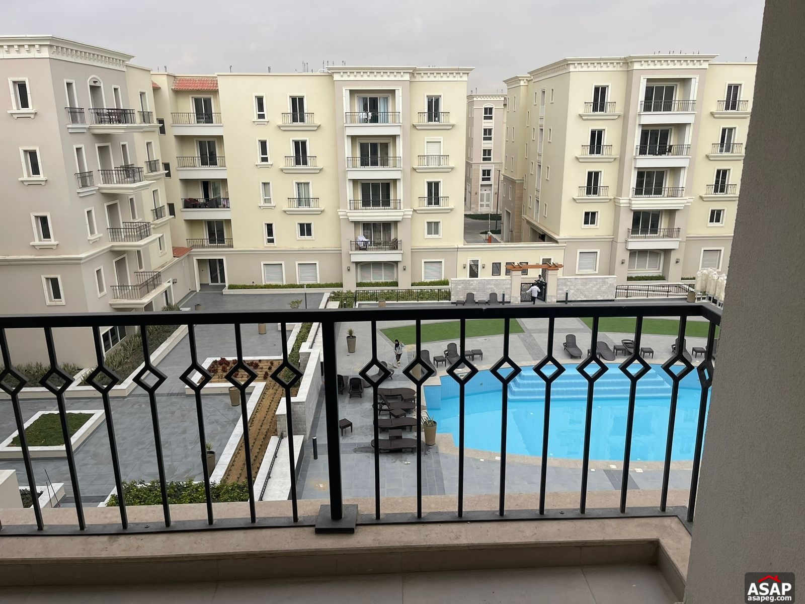 Finished Apartment with Pool View for Sale in Mivida Finished Apartment with Pool View for Sale in Mivida