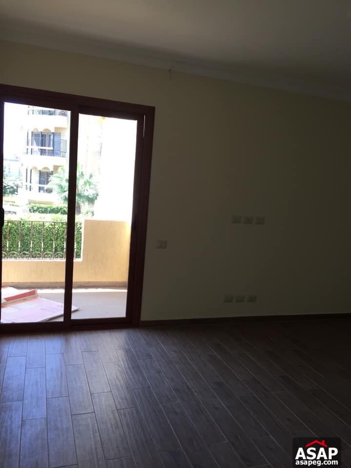 Duplex for Rent in Beverly Hills - Sheikh Zayed