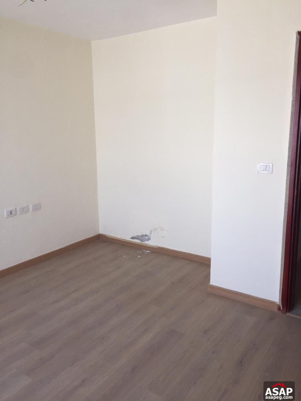 for Sale Apartment in Hyde Park