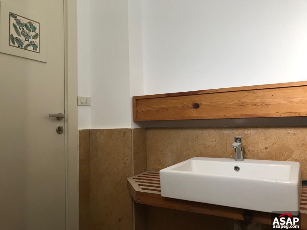 Nice Duplex with Garden for Rent in Eastown