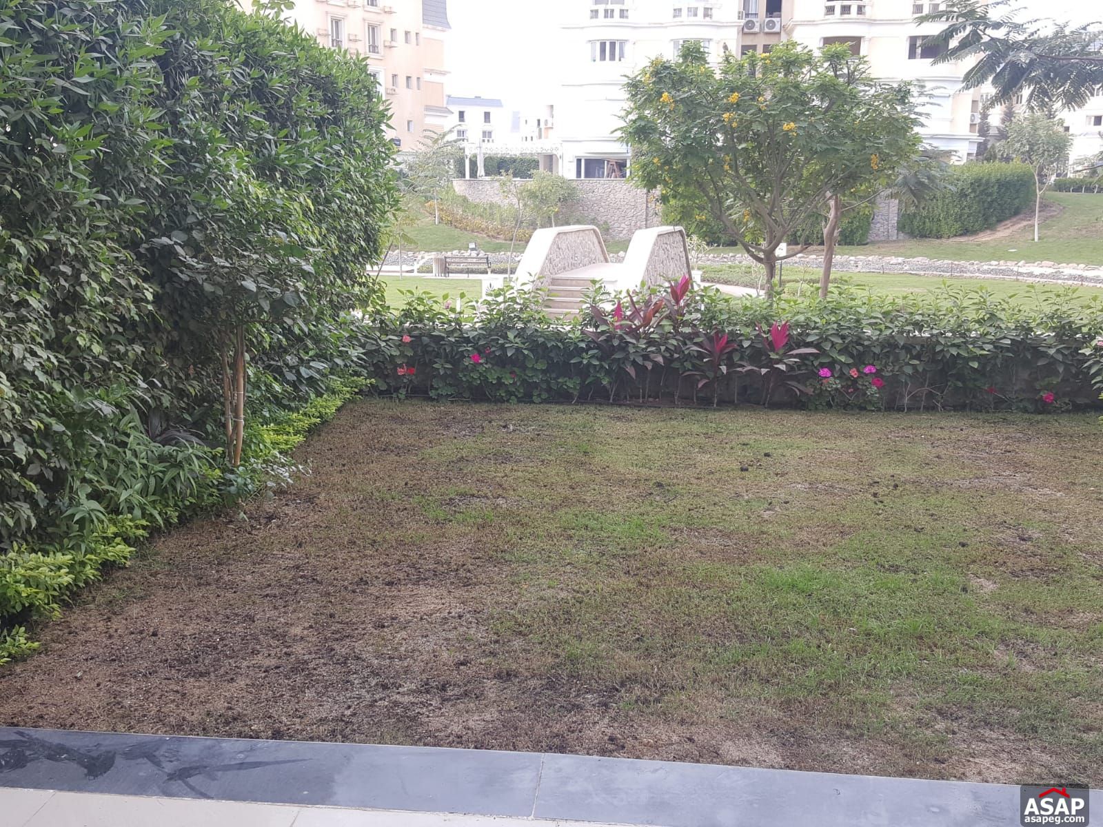 Fully Furnished I Villa for Rent in Hyde Park Fully Furnished I Villa for Rent in Hyde Park