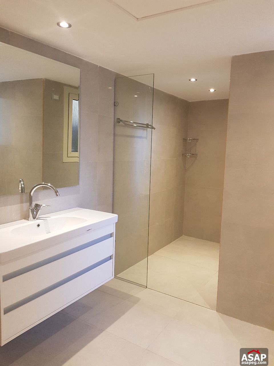 Furnished Basement for Rent in Lake View