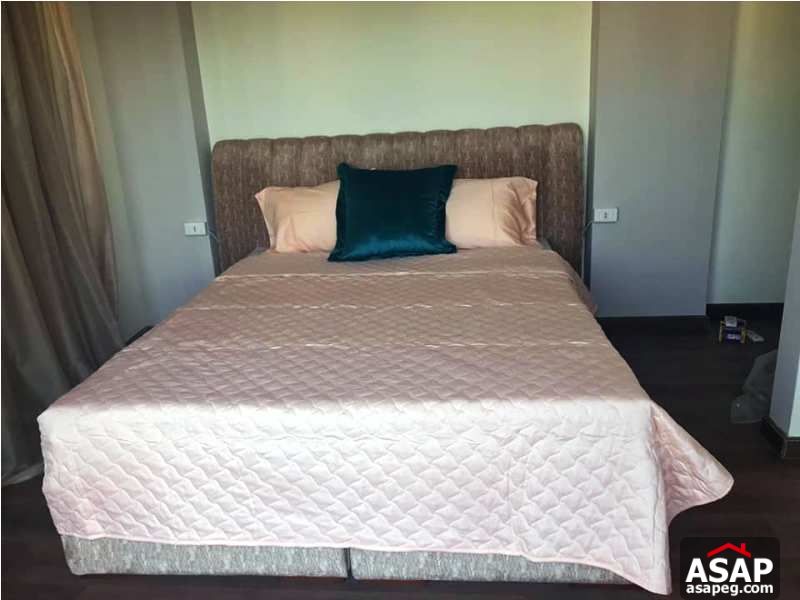 Ultra Modern Apartment in Mirage Residence Ultra Modern Apartment in Mirage Residence