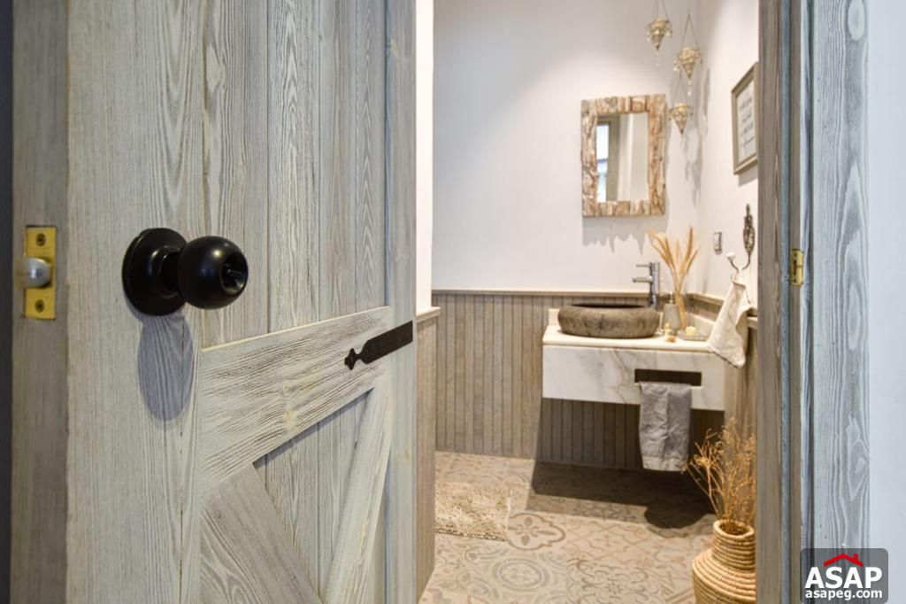 Duplex with Garden for Rent Eastown Duplex with Garden for Rent Eastown