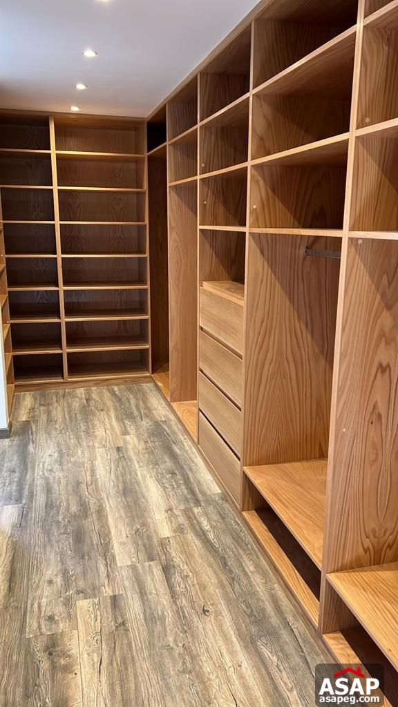 Stand Alone with Pool for Rent in El Gezira Compound Stand Alone with Pool for Rent in El Gezira Compound