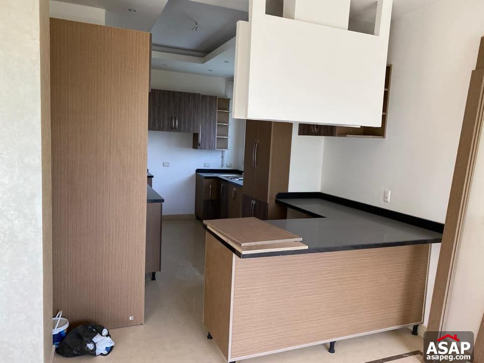 Apartment for Rent in Park View Compound