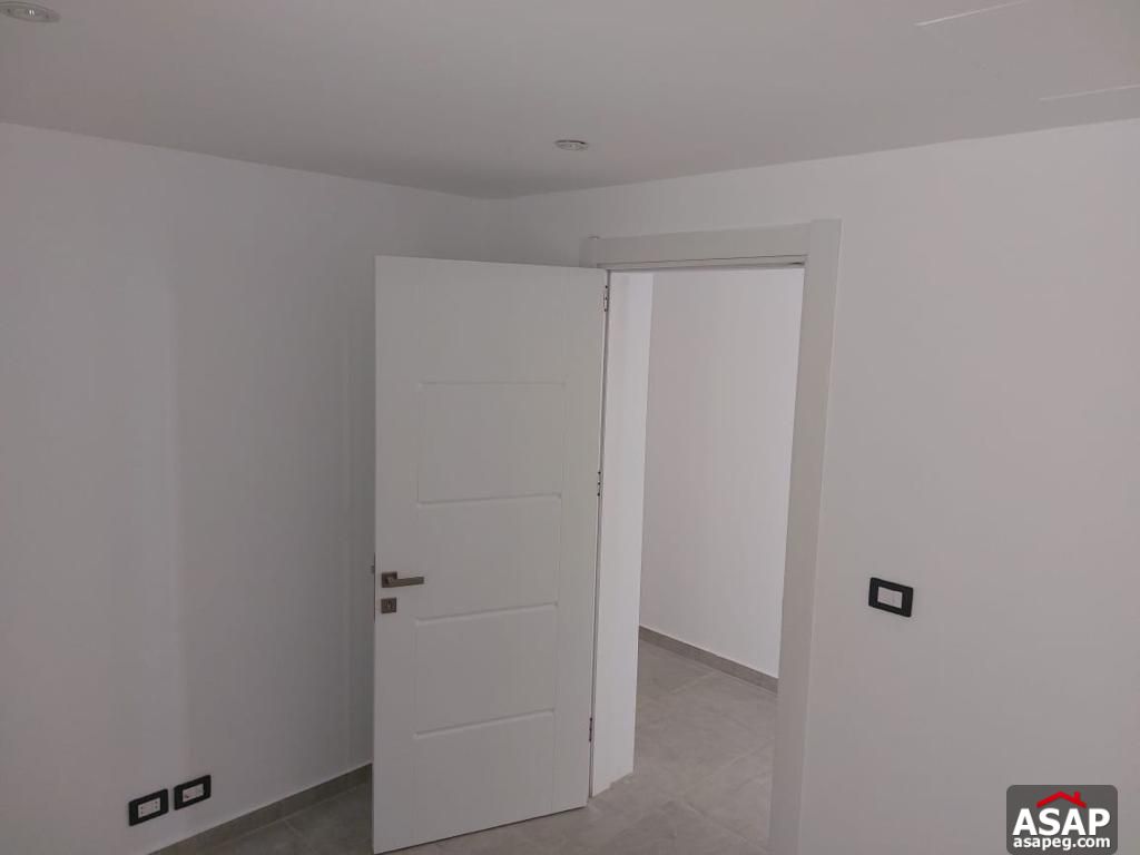 Apartment in Eastown Compound for Rent Apartment in Eastown Compound for Rent