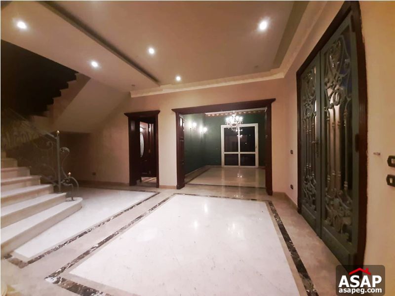 Twin House with Pool View in Patio for rent