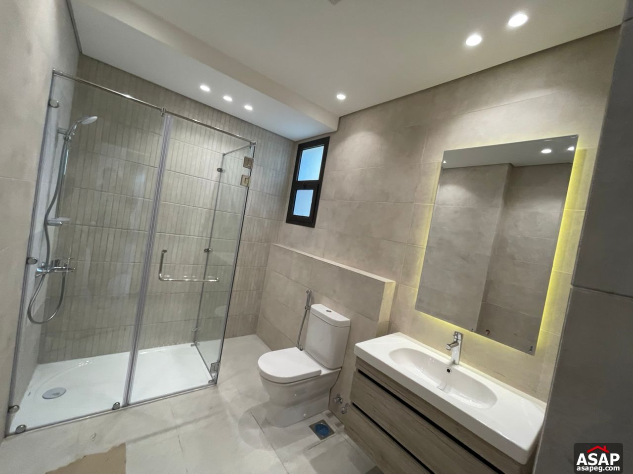 Duplex for Rent in Eastown Compound