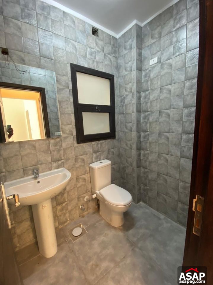 Apartment for Rent in Westown Compound Apartment for Rent in Westown Compound