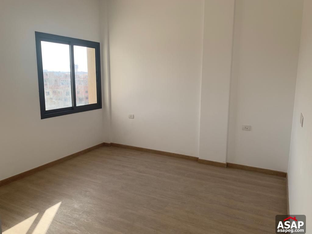 Fully Finished Apartment for Sale in Fifth Square Fully Finished Apartment for Sale in Fifth Square