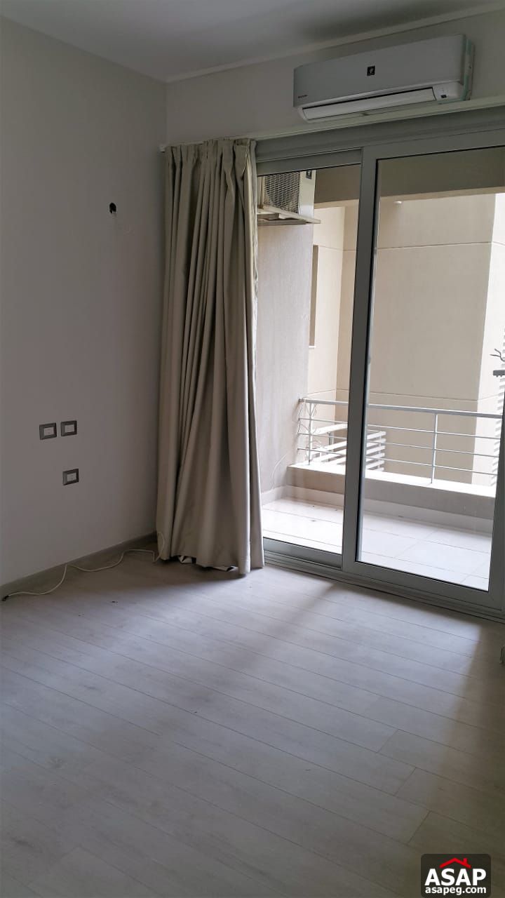 Duplex for Rent in Village Gate Palm Hills