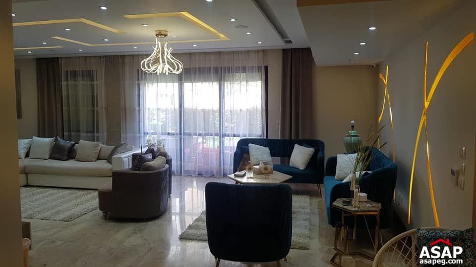 Duplex with Garden for Rent in Eastown