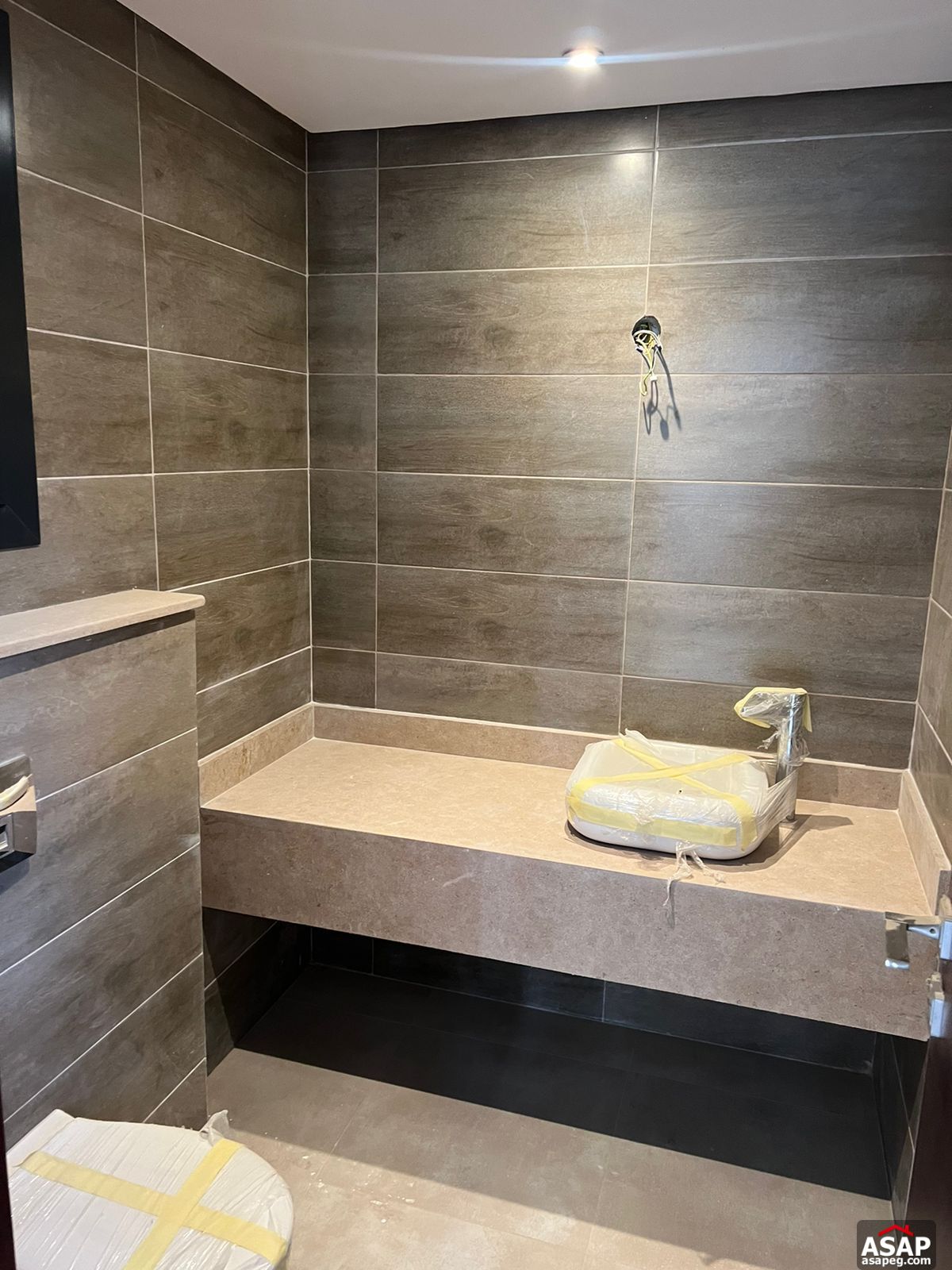 Apartment with Private Pool for Rent in Trio Gardens Apartment with Private Pool for Rent in Trio Gardens